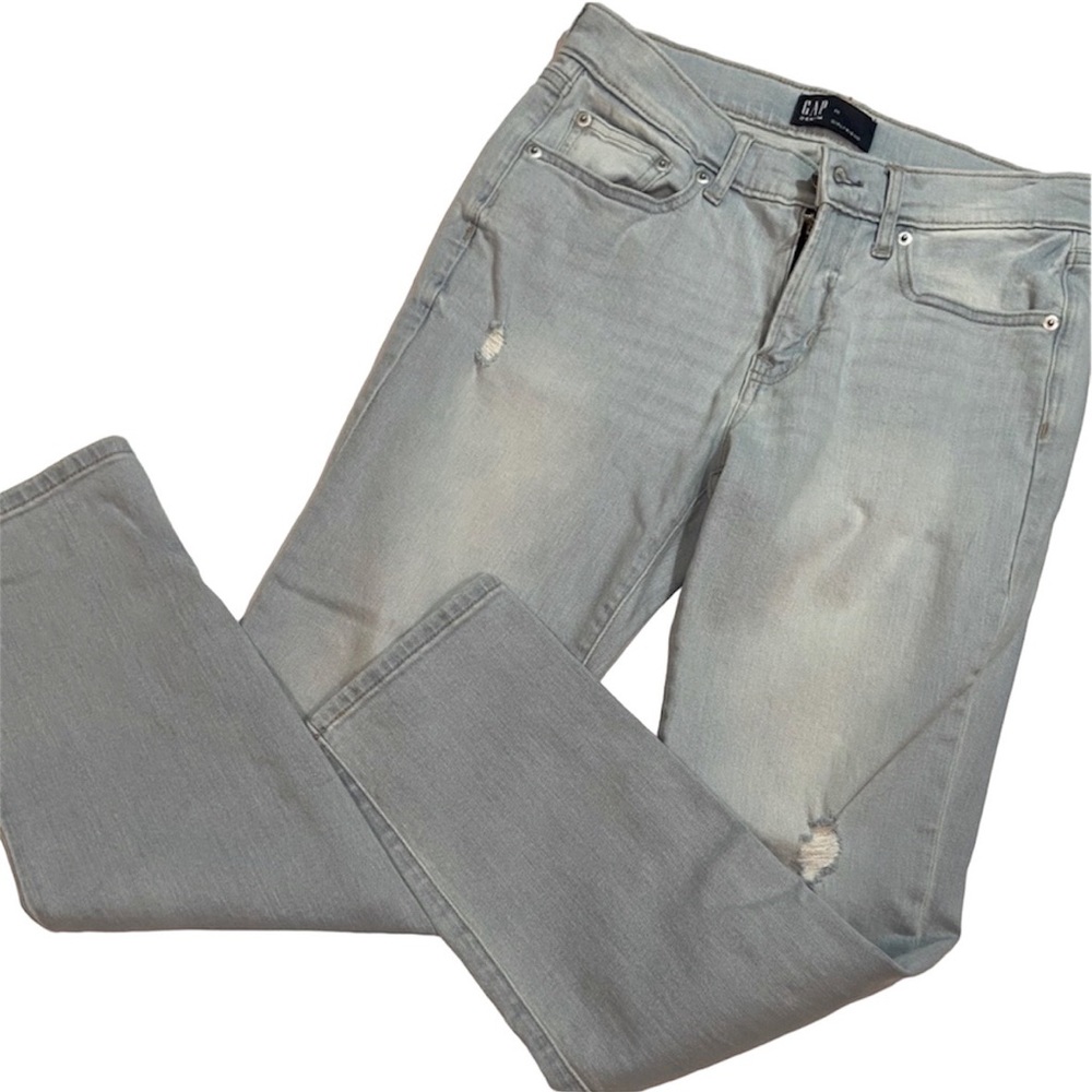 GAP LIGHT BLUE GIRLFRIEND JEANS SIZE 25